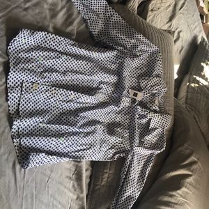 Gap fitted boyfriend button down shirt